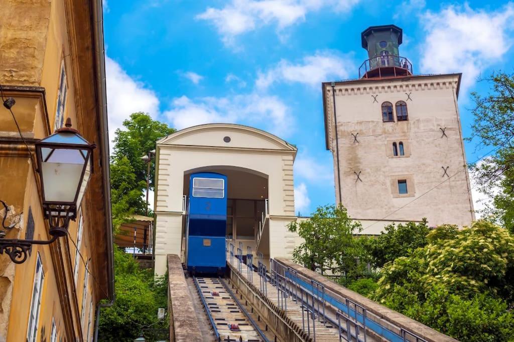 Cozy Ensuite Room In Zagreb Center Екстер'єр фото